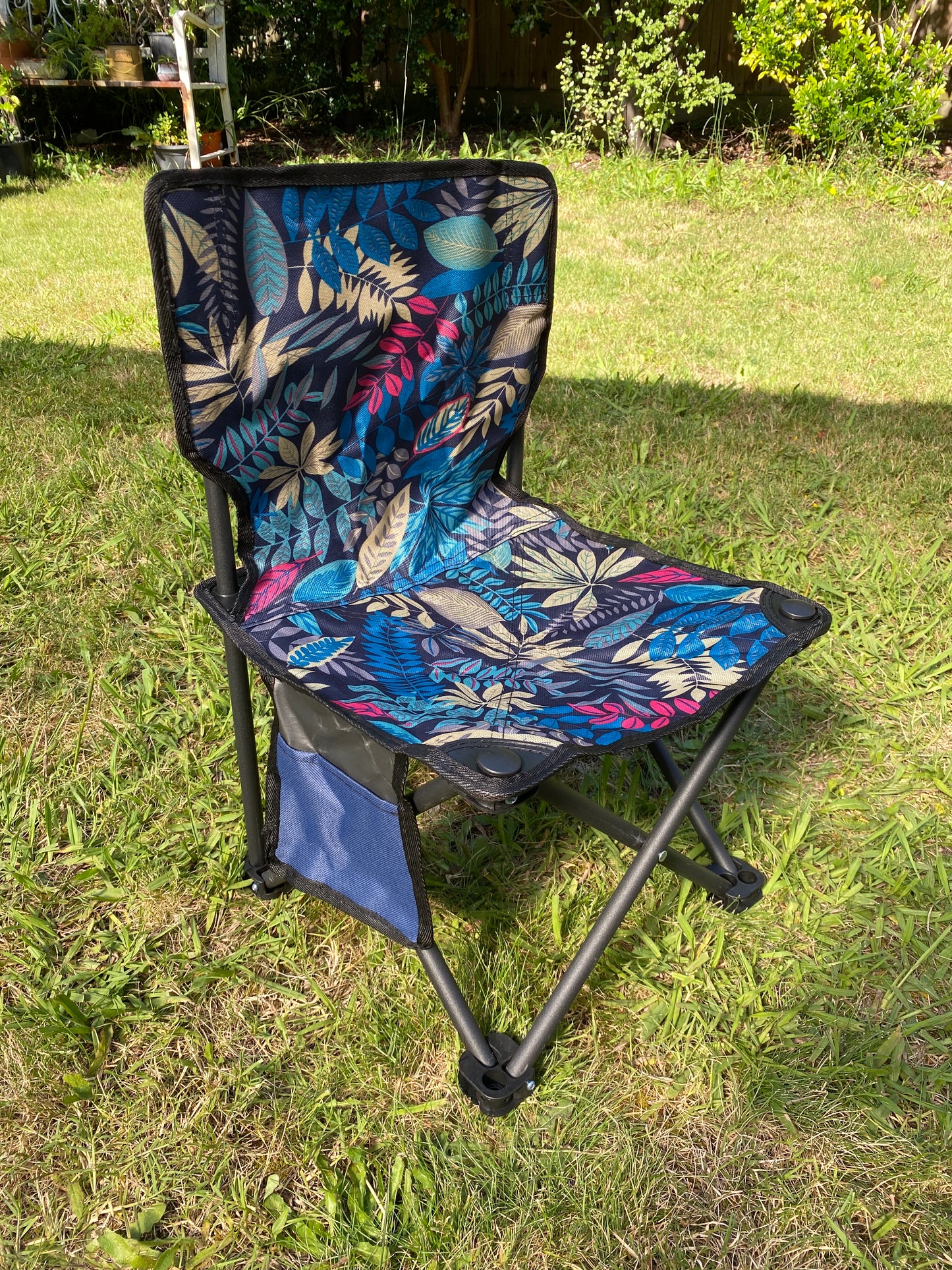 Compact Leafy Foldable Chair